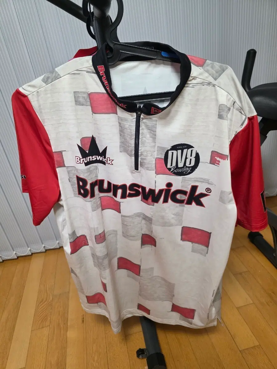 브런스윅(Brunswick) x DV8 볼링 집업 유니폼 셔츠 (105 / XL)