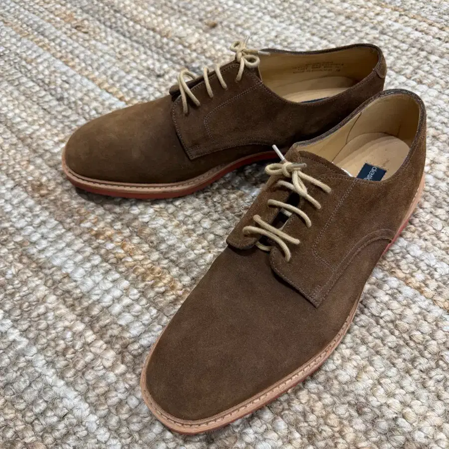Loake 로크 스웨이드 더비슈즈  285