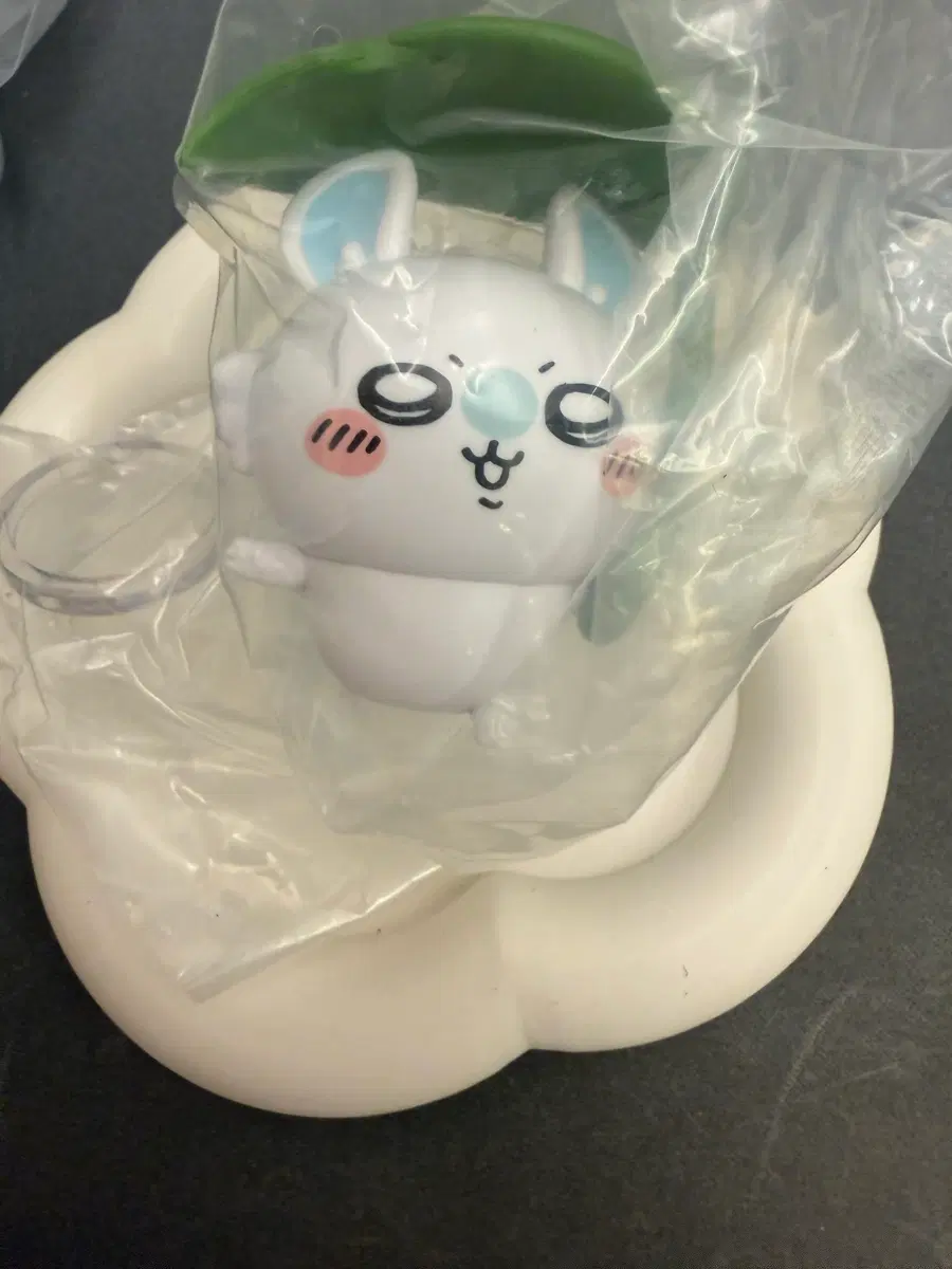 모몽가 우산 피규어