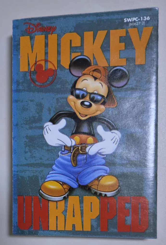 디즈니 미키마우스 언랩드 Mickey Unwrapped (개봉 카세트테이프)
