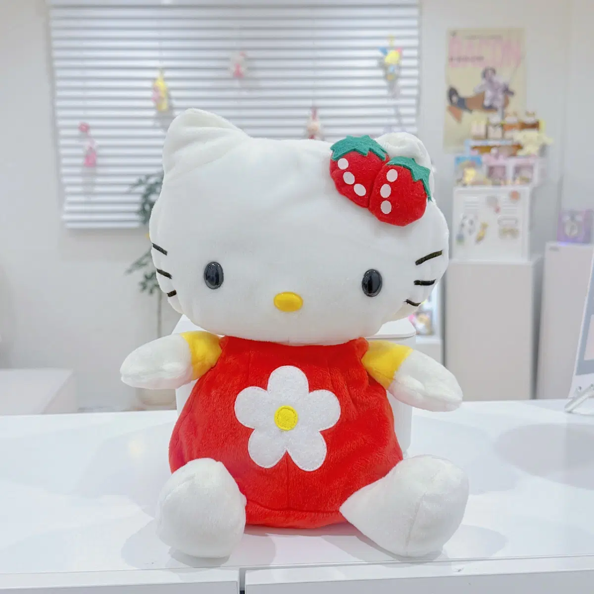 헬로키티 리버시블 인형