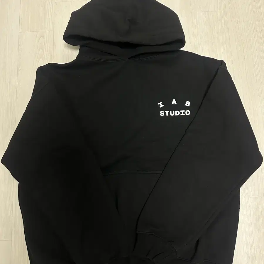 아이앱 스튜디오 후드 블랙 xl