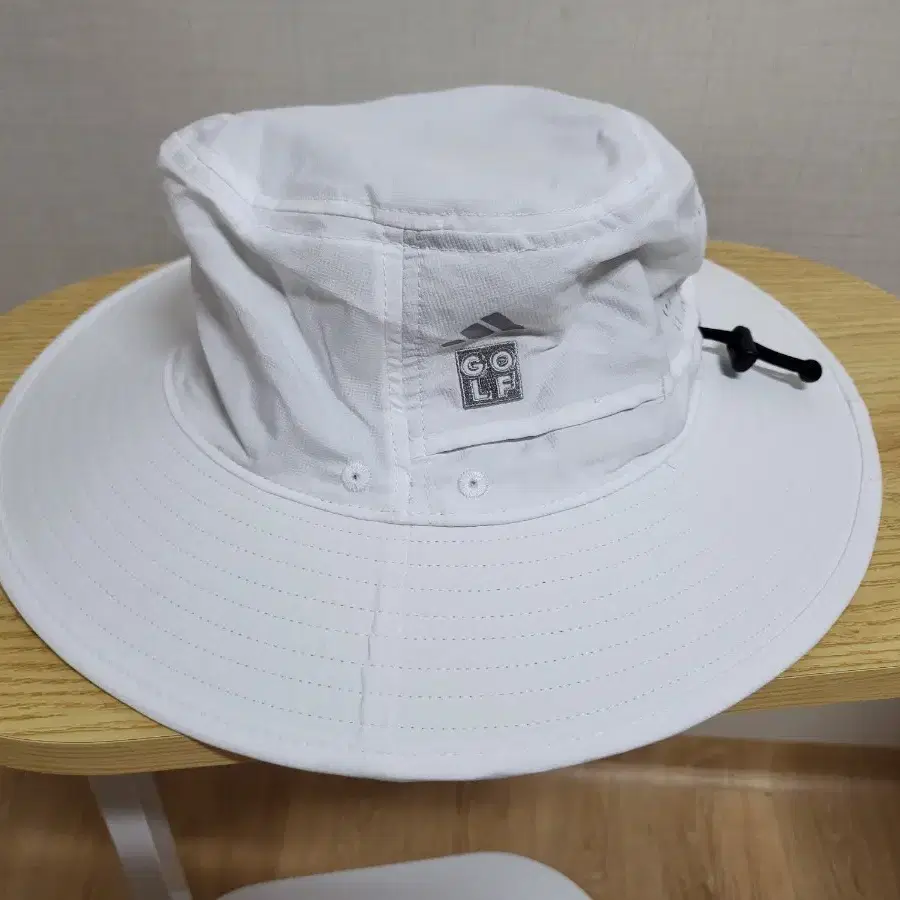 아디다스 골프 버킷햇 L/XL 화이트