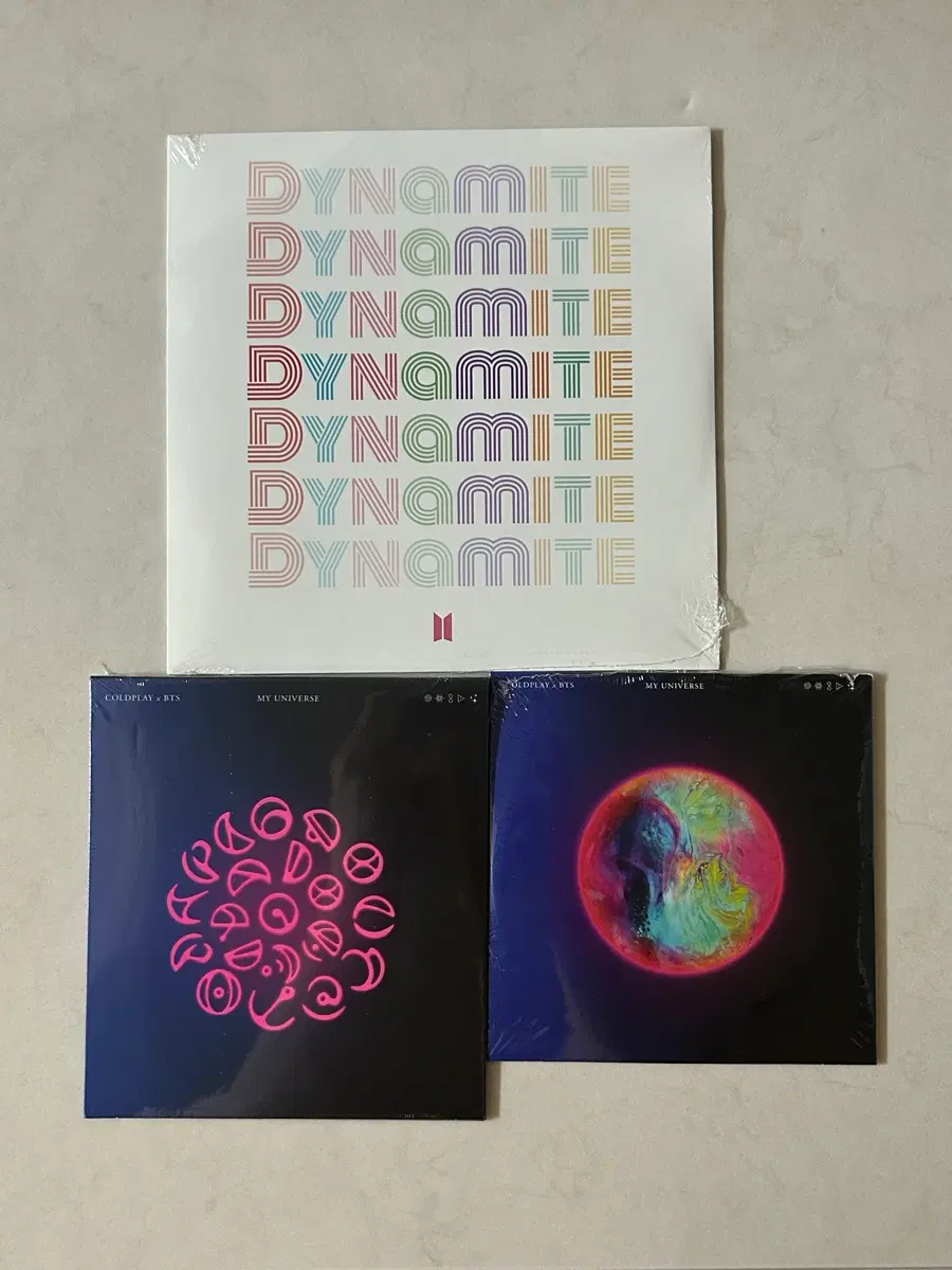 [미개봉] BTS DYNAMITE LP + 방탄소년단 x 콜드플레이 CD 일괄