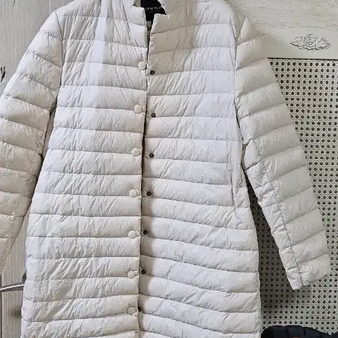 ITAITLEY(아이테틀리 아이보리 다운 코트