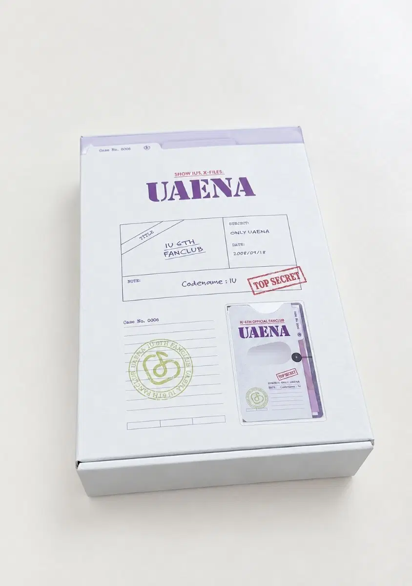아이유 6기 팬클럽 UAENA 공식 굿즈 박스