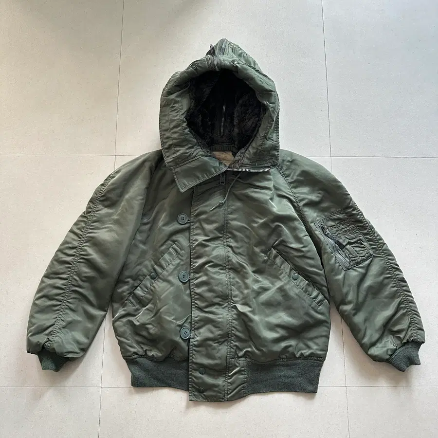 90s 알파인더스트리 MADE IN USA N-2B 파카 L