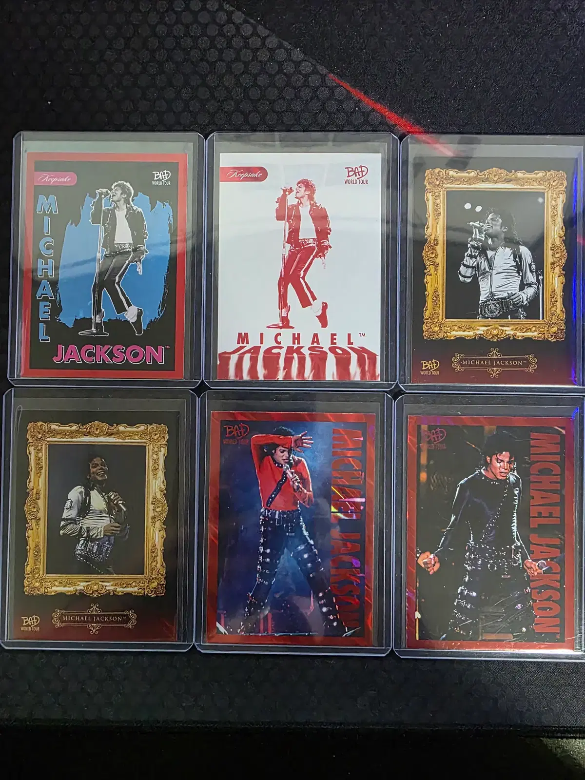 2025 BAD WORLD TOUR 마이클 잭슨 87한정 카드 각개 판매합니다.