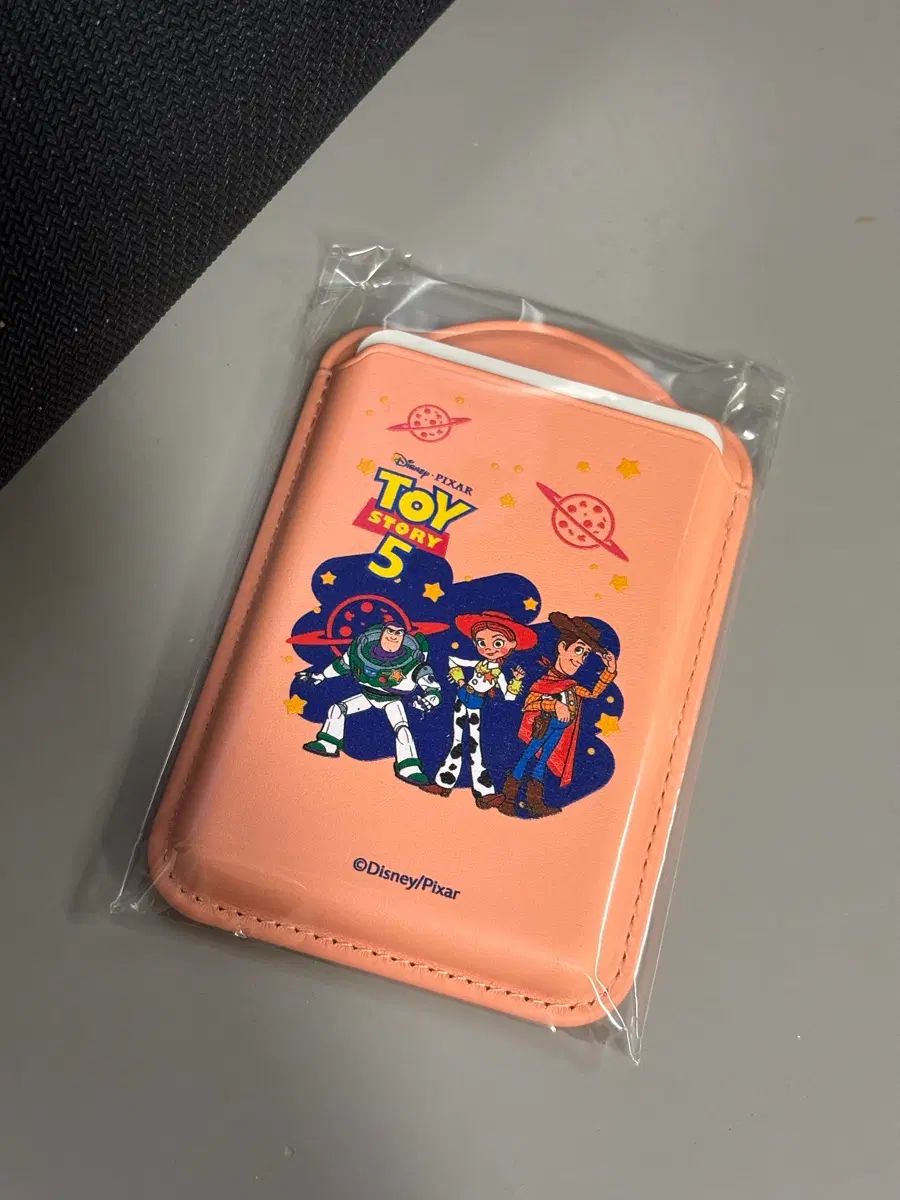 토이스토리 맥세이프 카드지갑