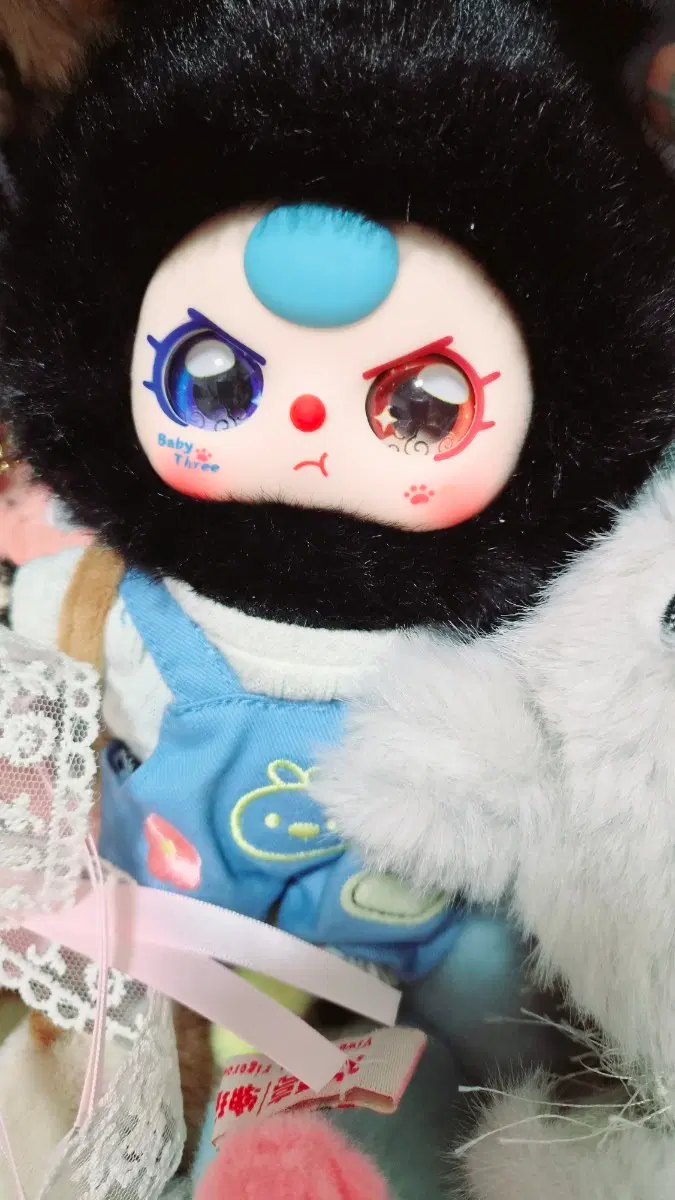 베이비쓰리 검은토끼 오드아이