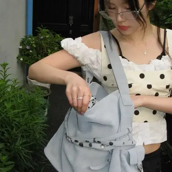 [윤비누] soft cargo bag (powder blue)