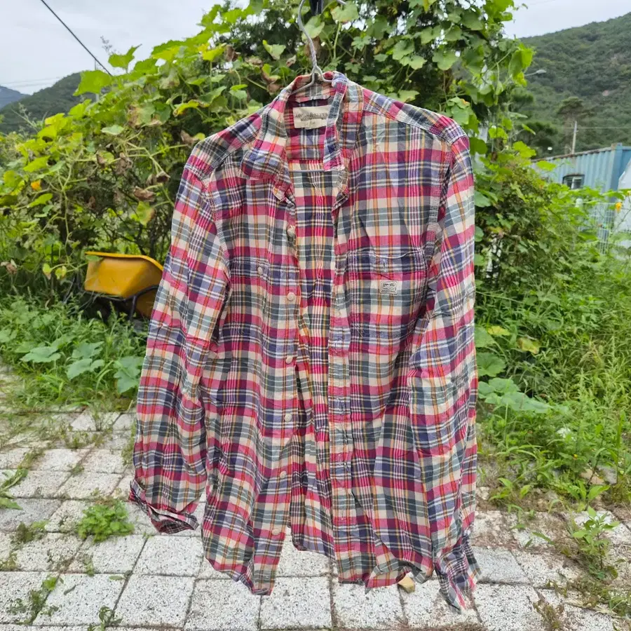 랄프로렌) 데님앤서플라이 레드, 네이비, 옐로우, 베이지 체크 워크 셔츠 (남 L)