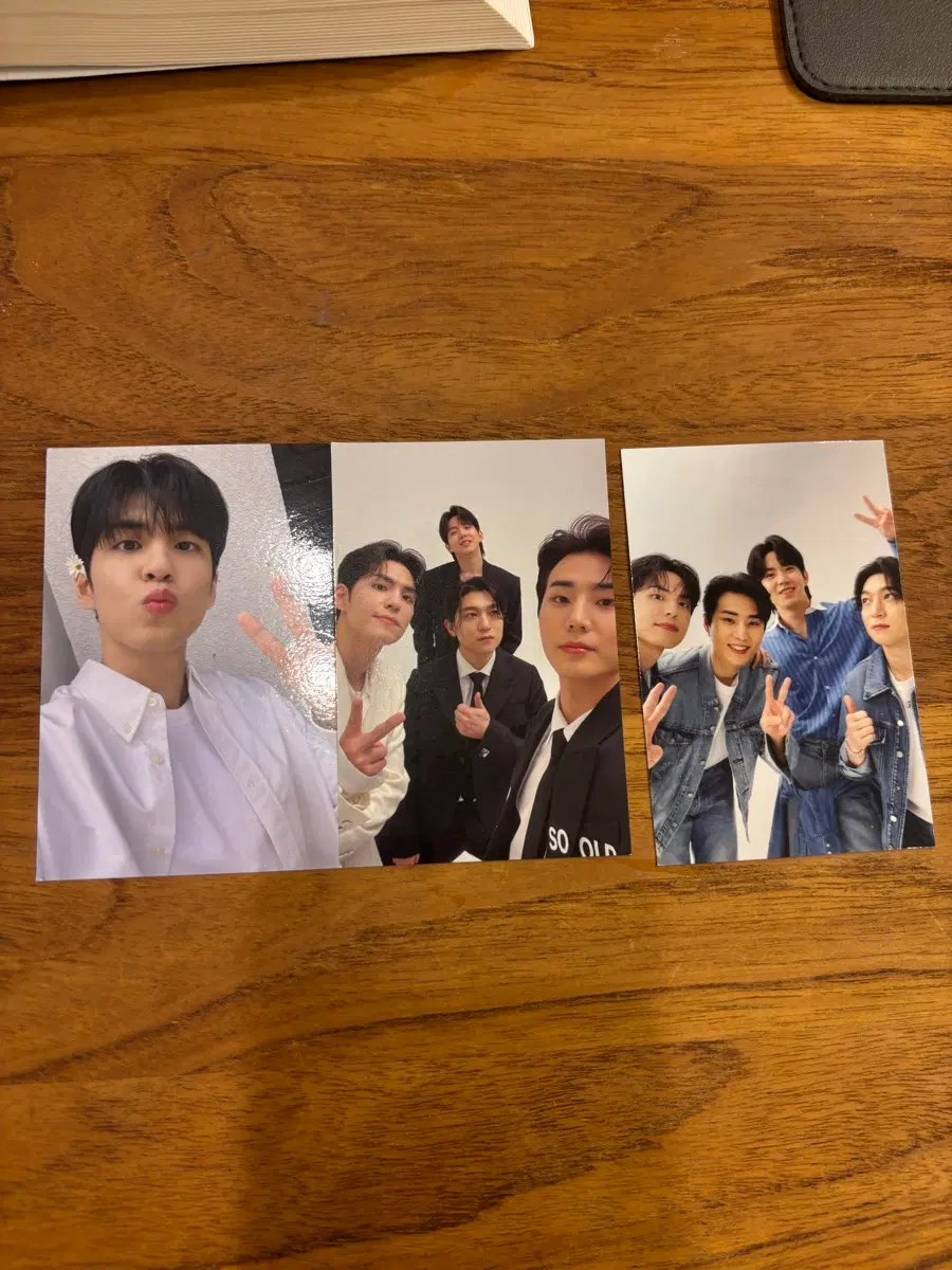 데이식스 코스모폴리탄 특전 포카 3종