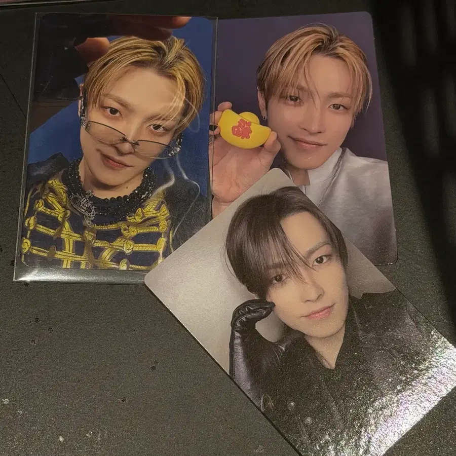 에이티즈 홍중 포카 3장 일괄