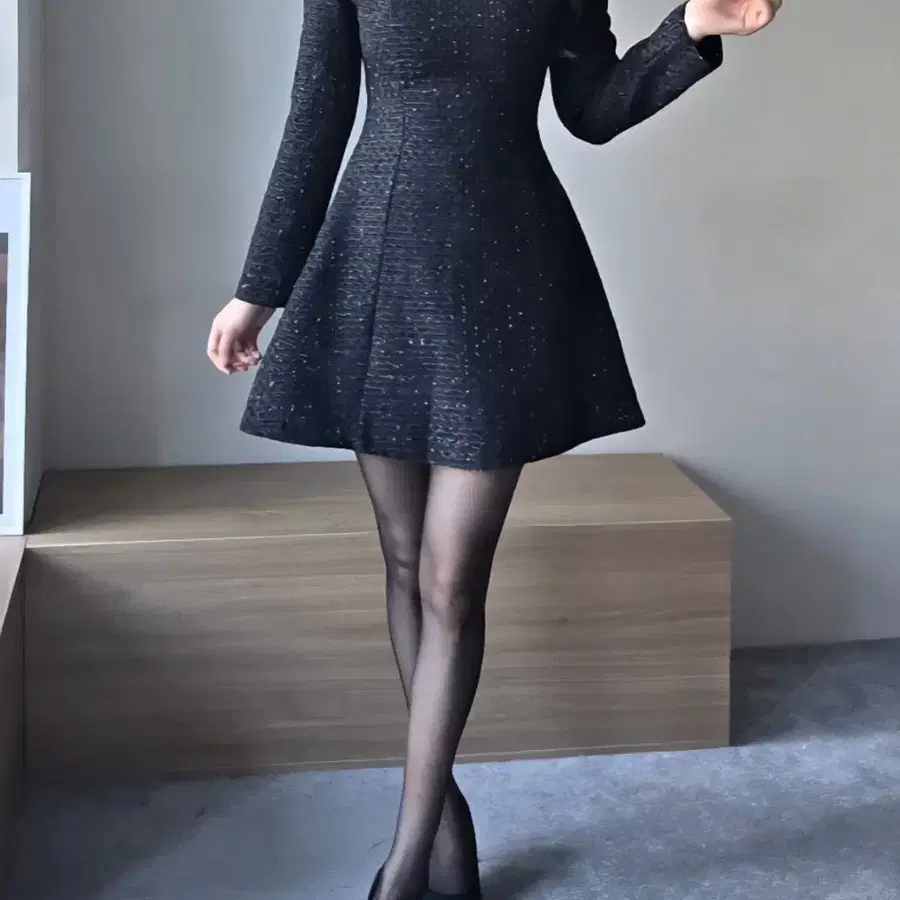 ruhot 스퀘어넥 트위드 미니 원피스