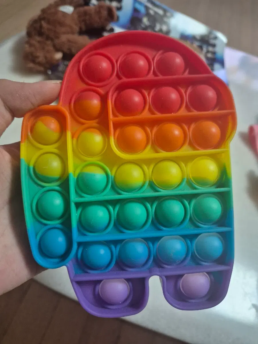 어몽어스 팝잇