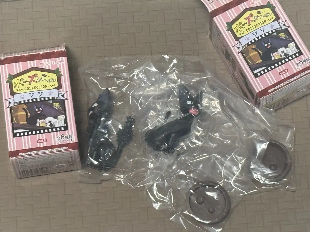 마녀배달부 키키 지지 피규어