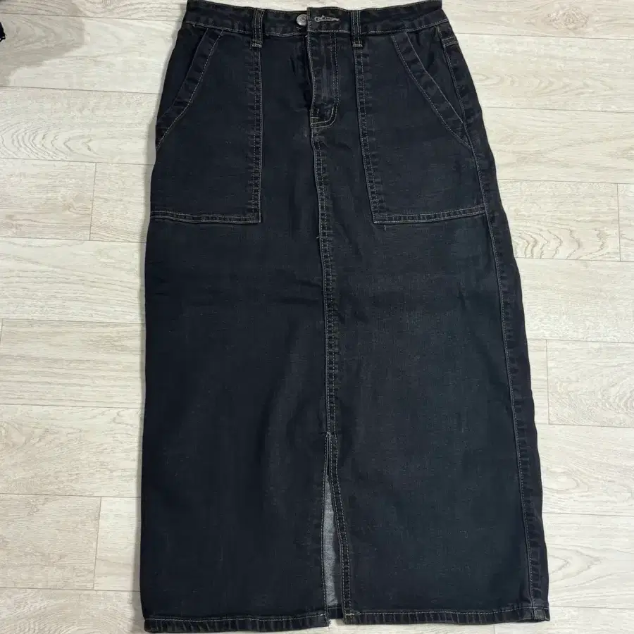 블랙 데님 롱 스커트