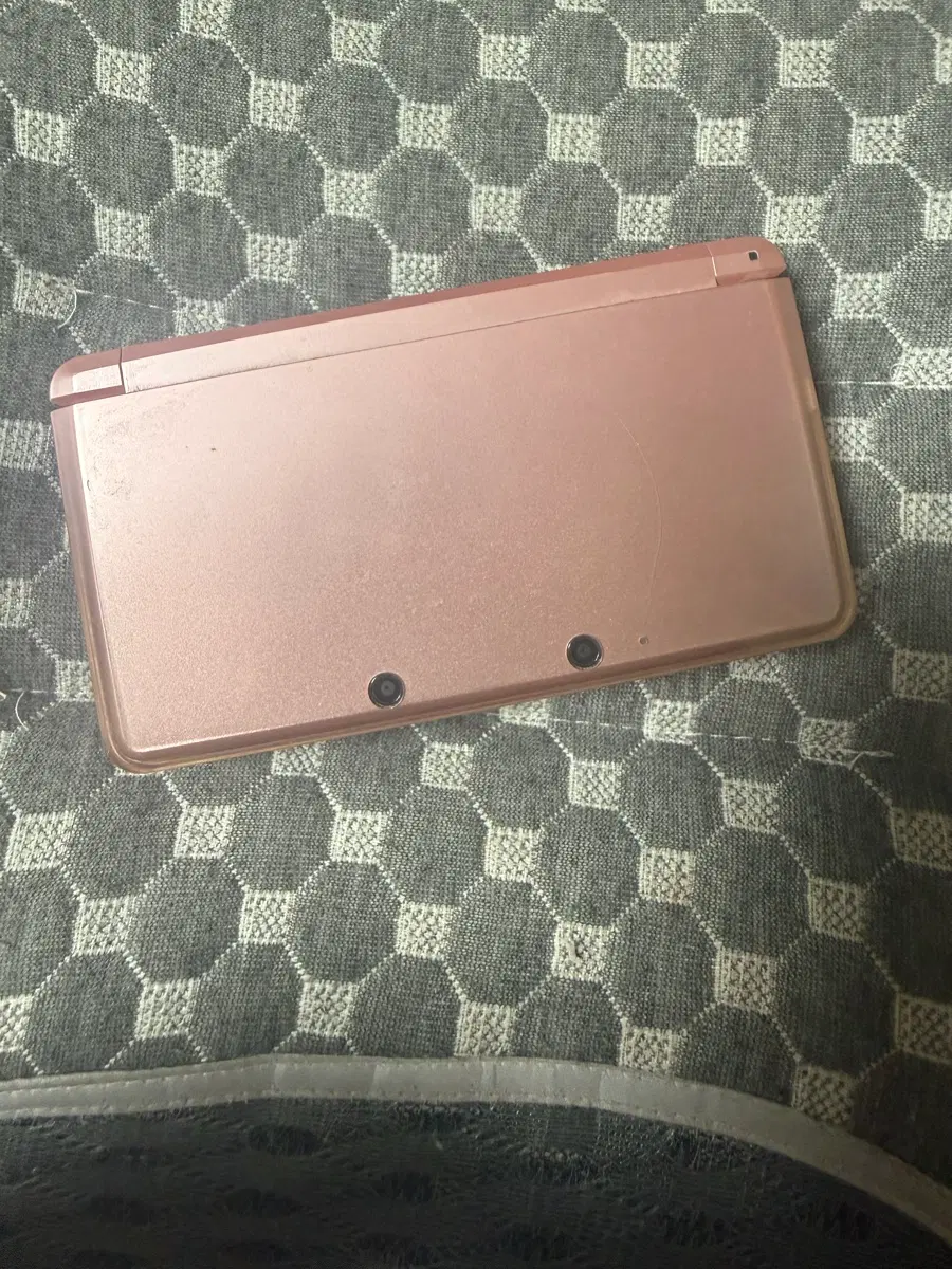 닌텐도 3ds 핑크 판매합니다 본체