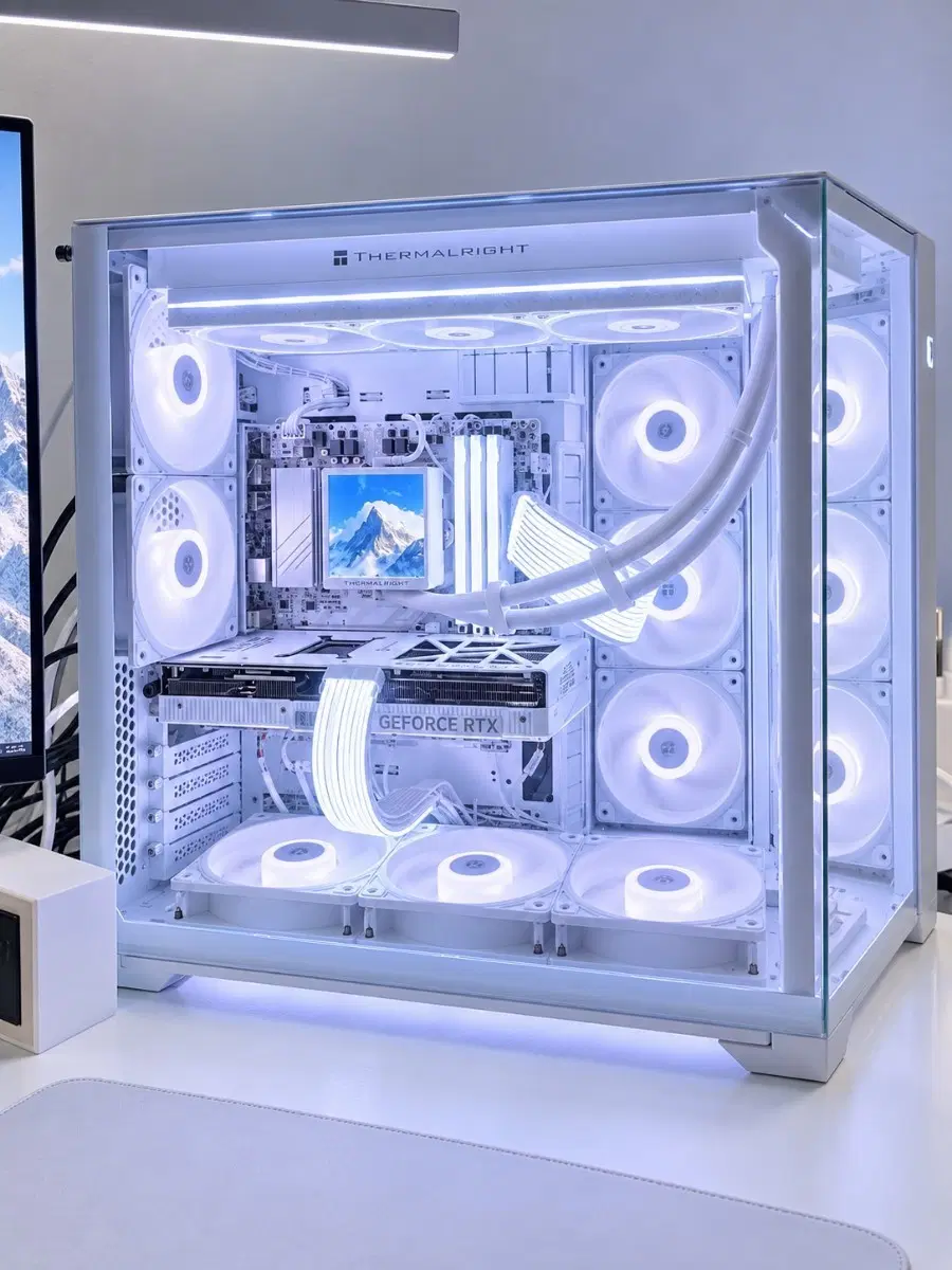 라이젠 9800X3D RTX5070 신품PC