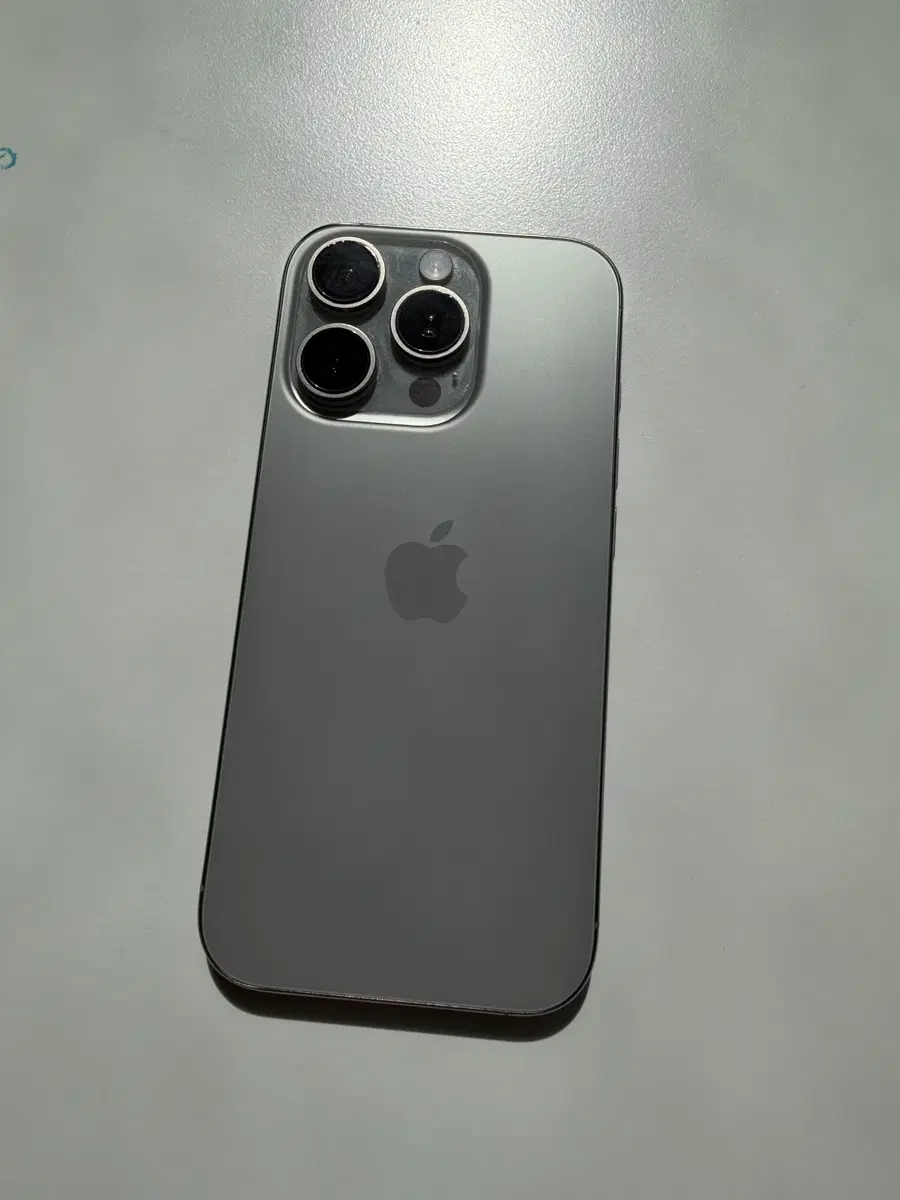 아이폰 16pro 내추럴 티타늄 512gb