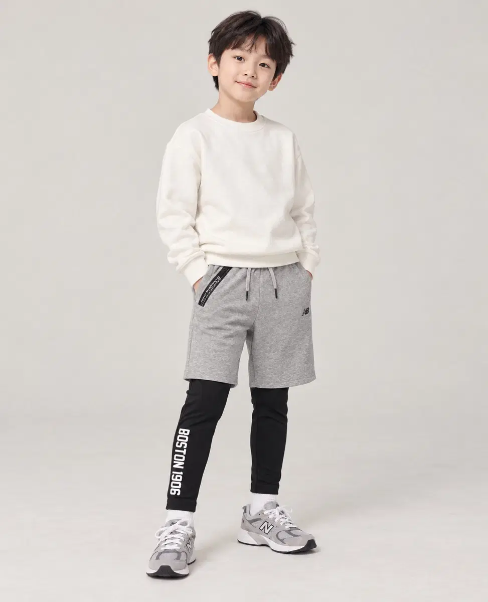 130사이즈 뉴발란스 레깅스 반바지 일체형 정품 키즈