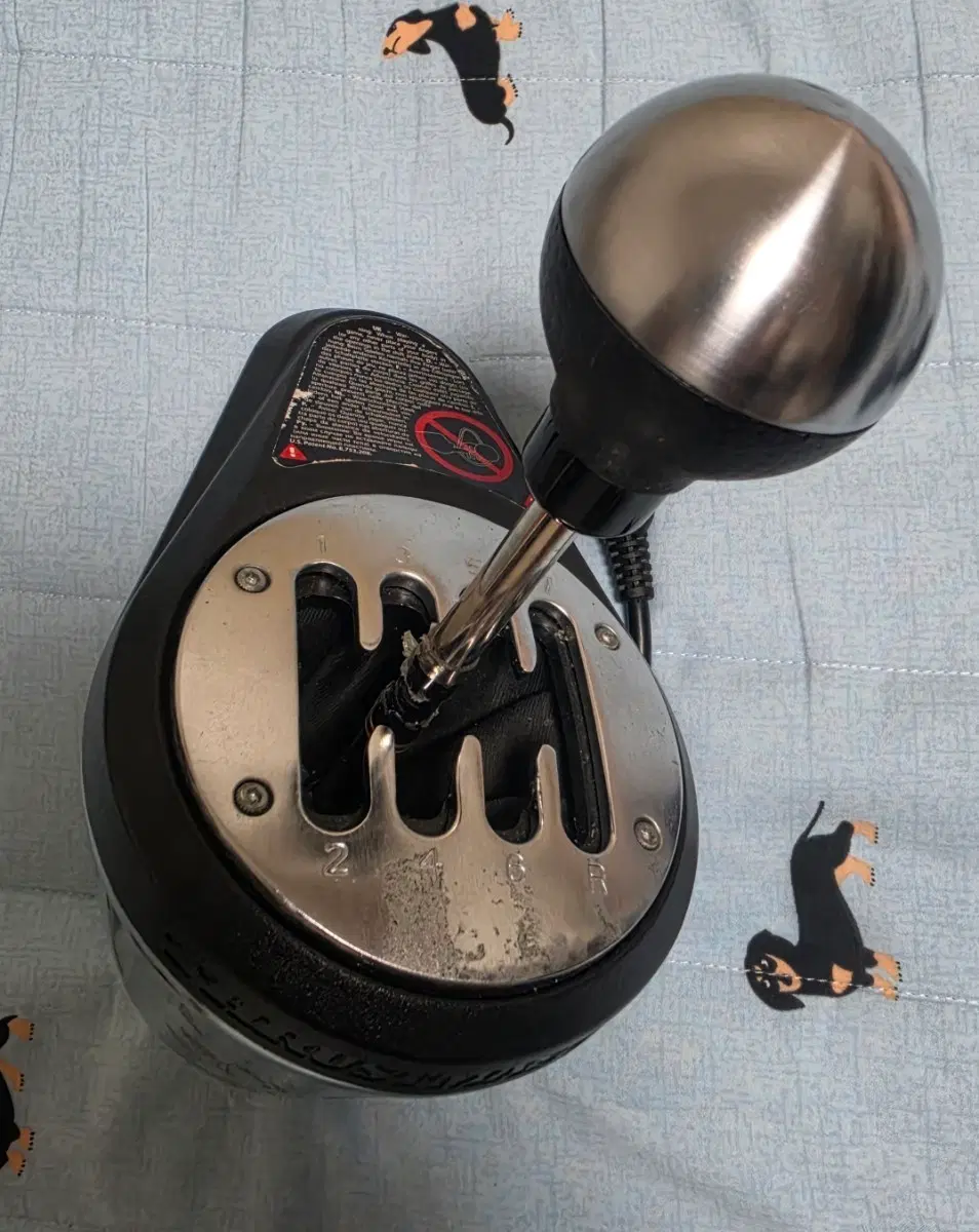 Thrustmaster TH8A 수동 변속기