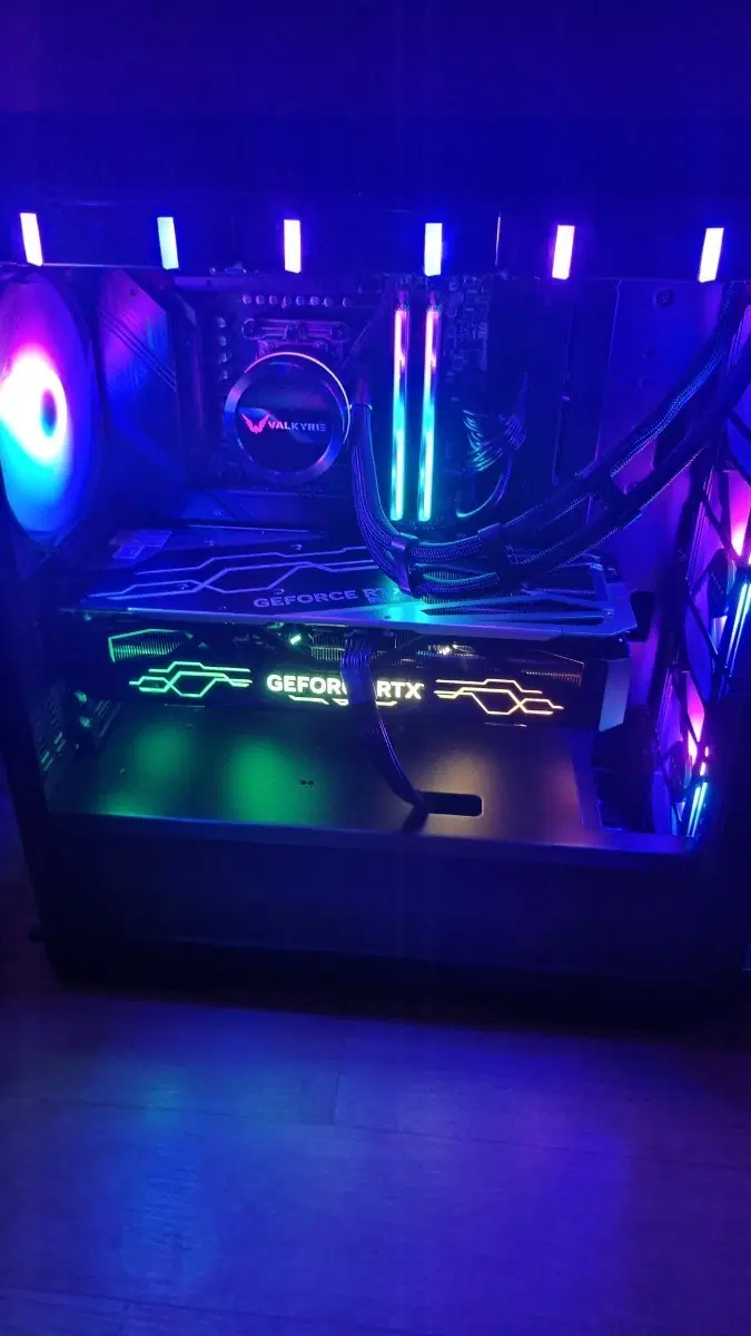 7950x3d 4080s 램 64기가