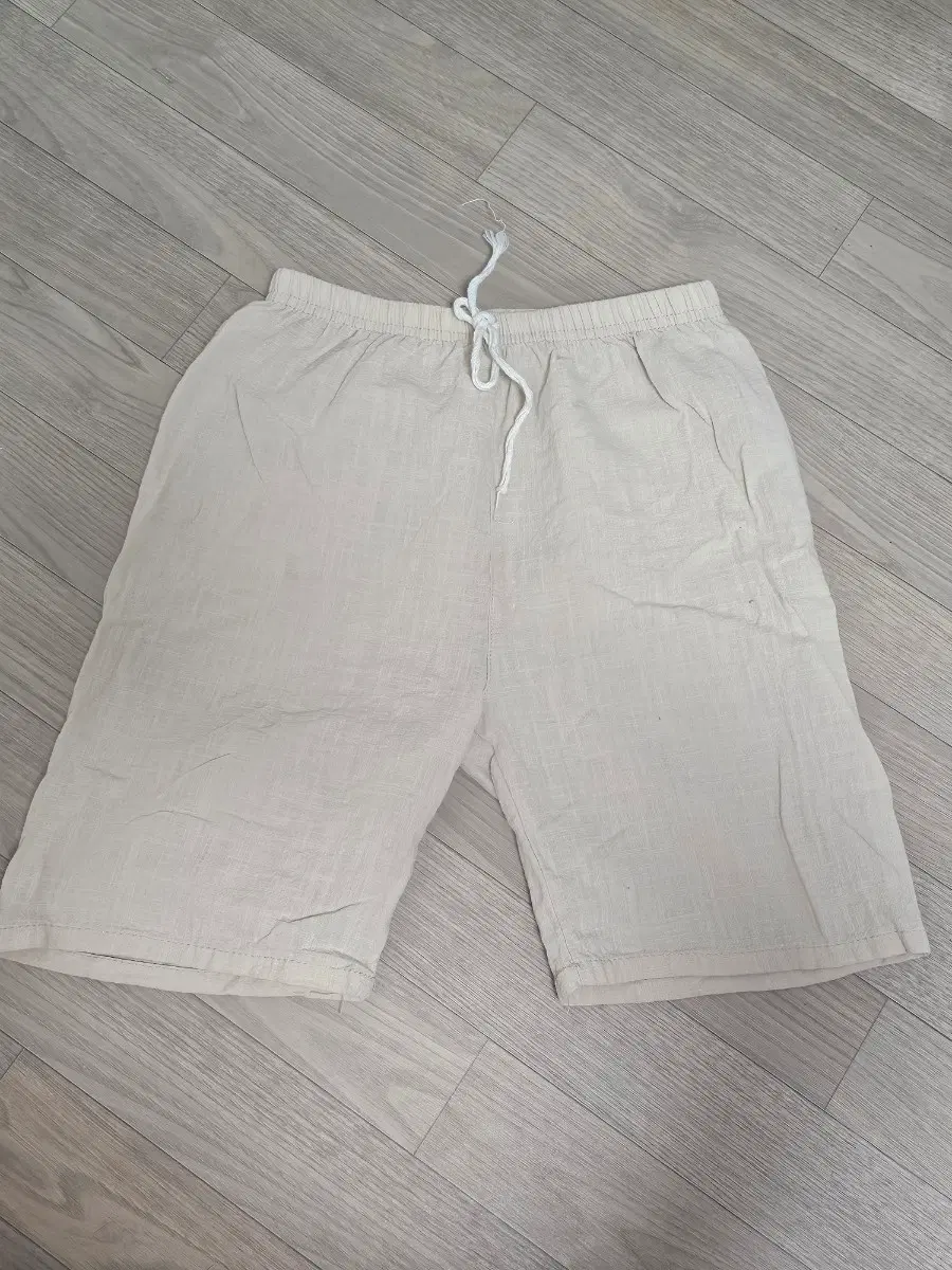 반바지 베이지 150