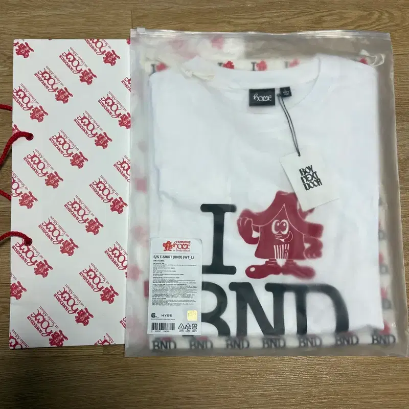 보이넥스트도어 보넥도 팝업 티셔츠 반팔 BND L사이즈 성호 리우 명재현 태산 이한 운학