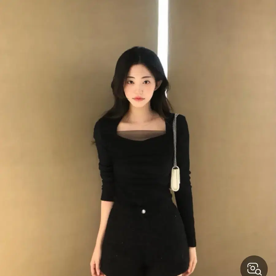 제니오 안느 블랙 스퀘어티