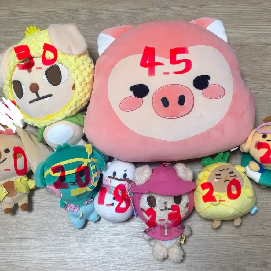 크래비티 크크루 인형