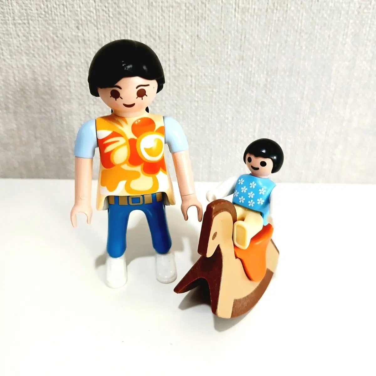 플레이모빌 엄마와 흔들목마 아기
