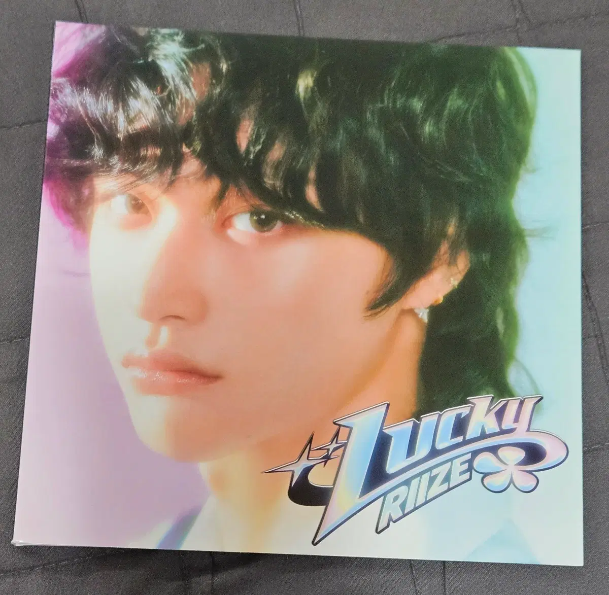 라이즈 lucky 유니버셜 앨범 원빈