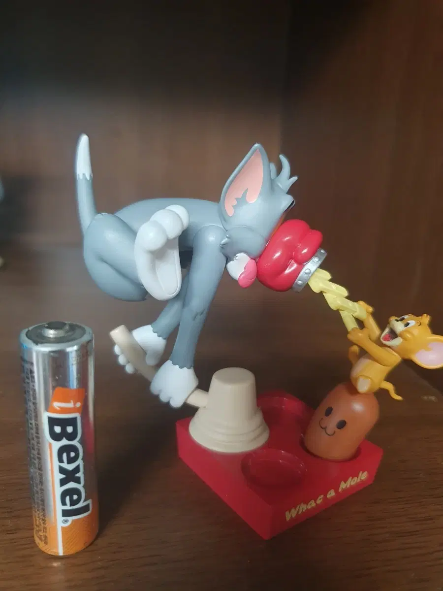 톰과제리 52toys 피규어