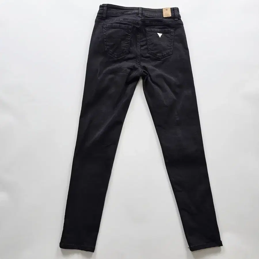 게스 청바지 스키니 흑청 스판 데님팬츠 사이즈25 R7508