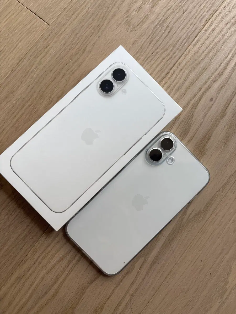 아이폰 16 플러스 128GB 화이트 풀박스