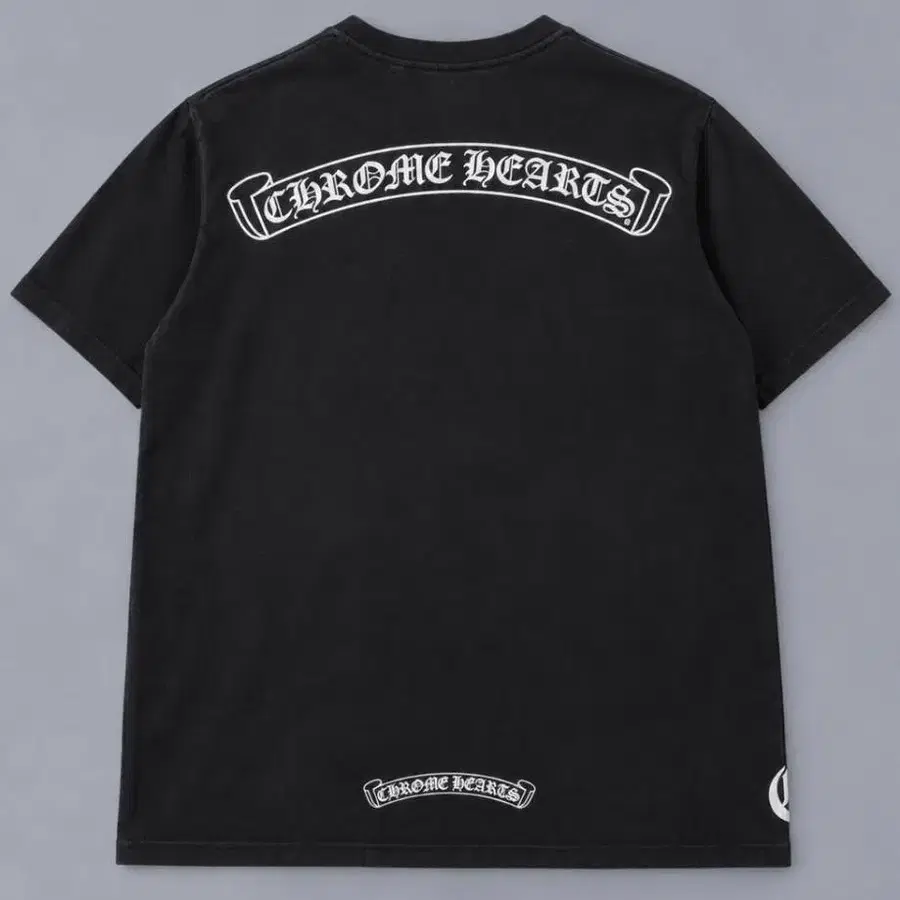 Chrome Hearts 크롬하츠 스크롤 로고 포켓 반팔 티셔츠