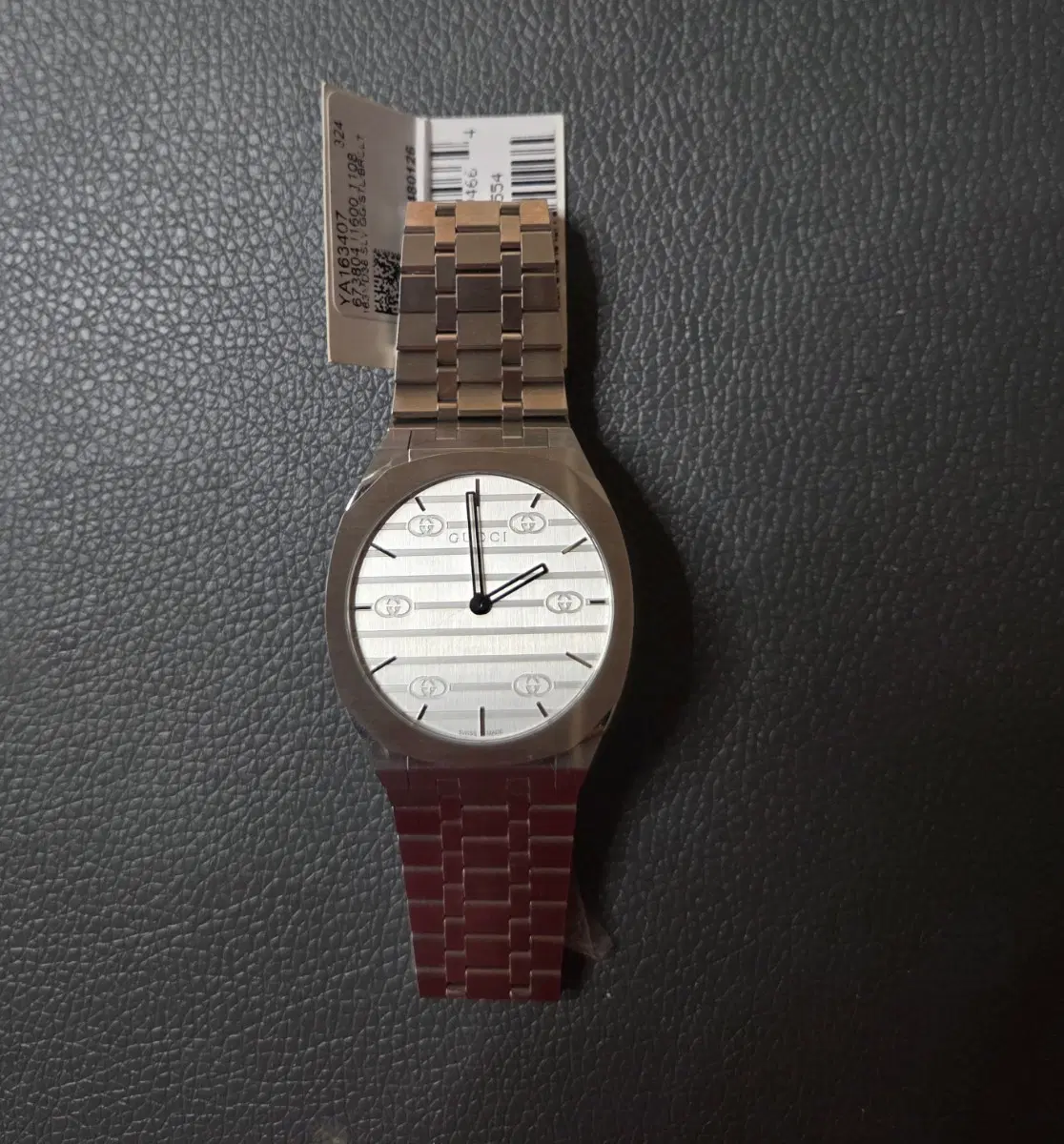 구찌 25h 울트라 슬림 38mm 시계팝니다.(ya163407)