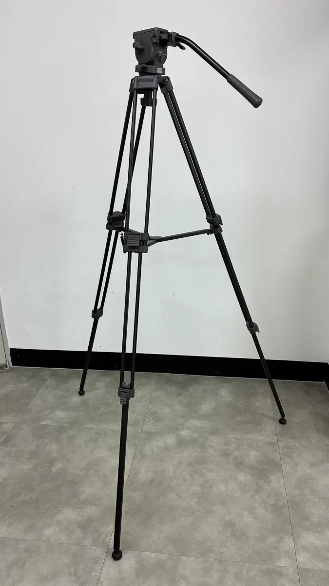 Libec TH-950DV