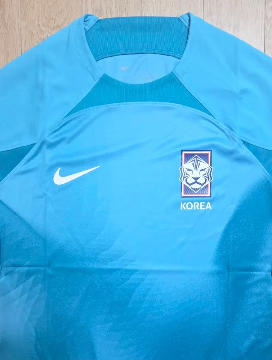 미사용 나이키 한국 축구 국대 하늘색 트레이닝 반팔 XL사이즈  (105)
