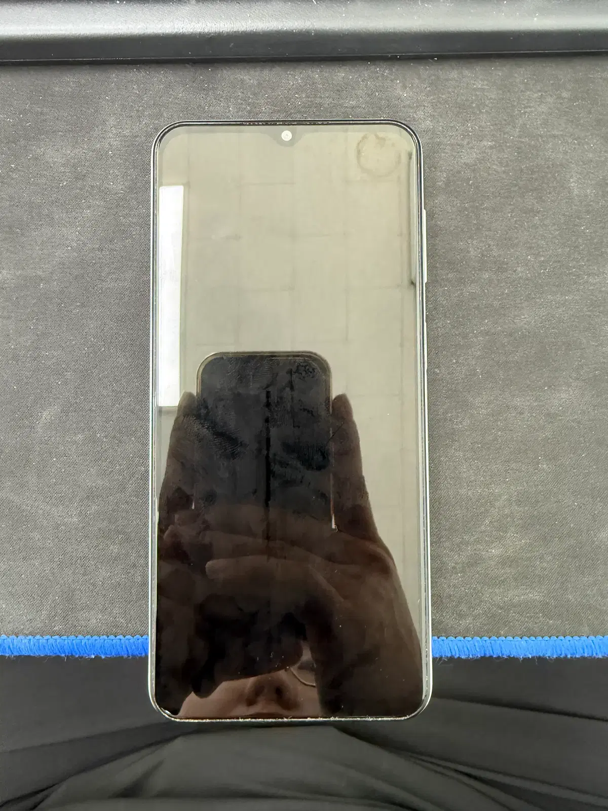 갤럭시 점프2 화이트 128GB