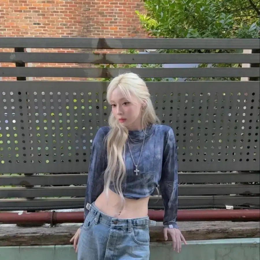 [에스파 윈터 착용] 팬시클럽 데님 워싱 카울 후디