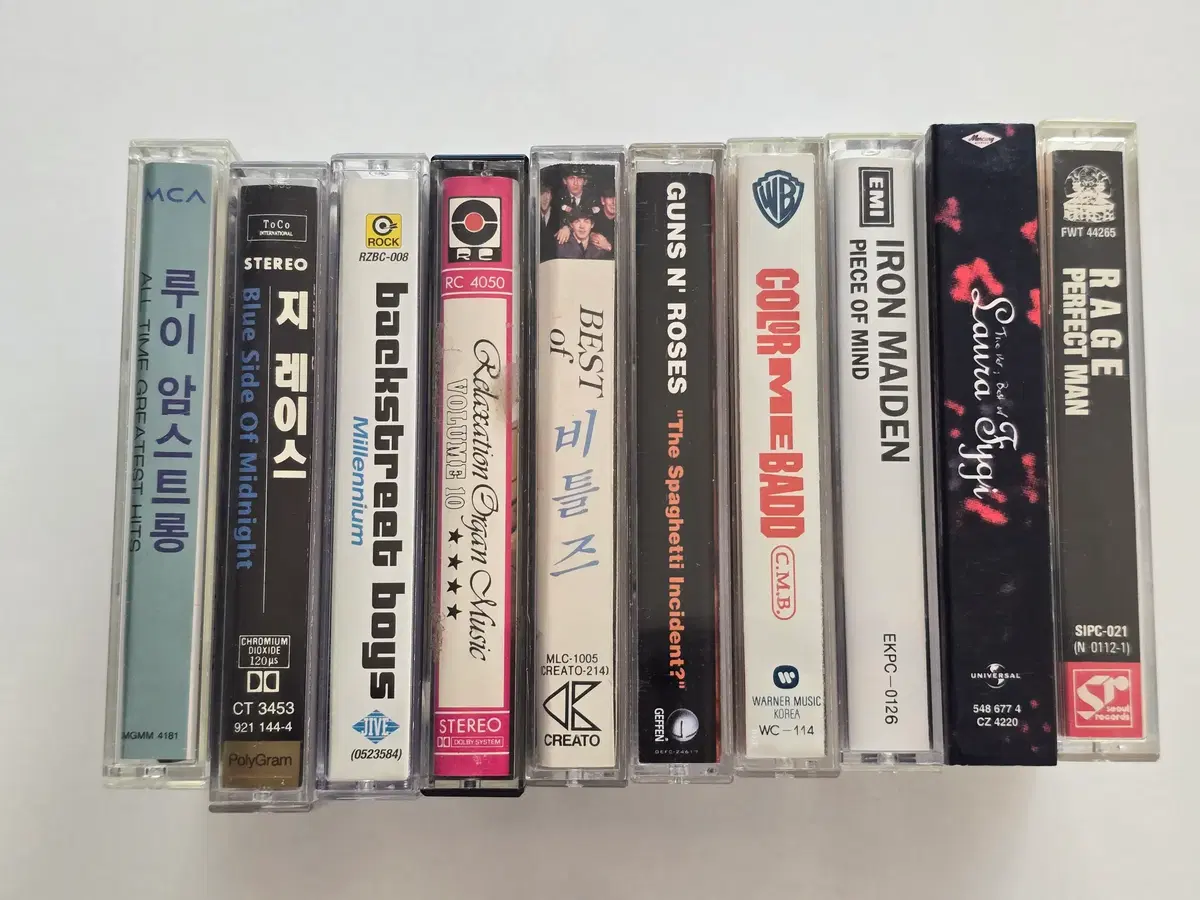 41 이 암스트롱, 지 레이스, 백스트리트 보이즈, 오르간 연주곡, 비틀즈, 건즈 앤 로지스, 컬러 미 배드, 아이언 메이든, 로라 피지, 레이지 카세트테이프 총 10개 일괄판매