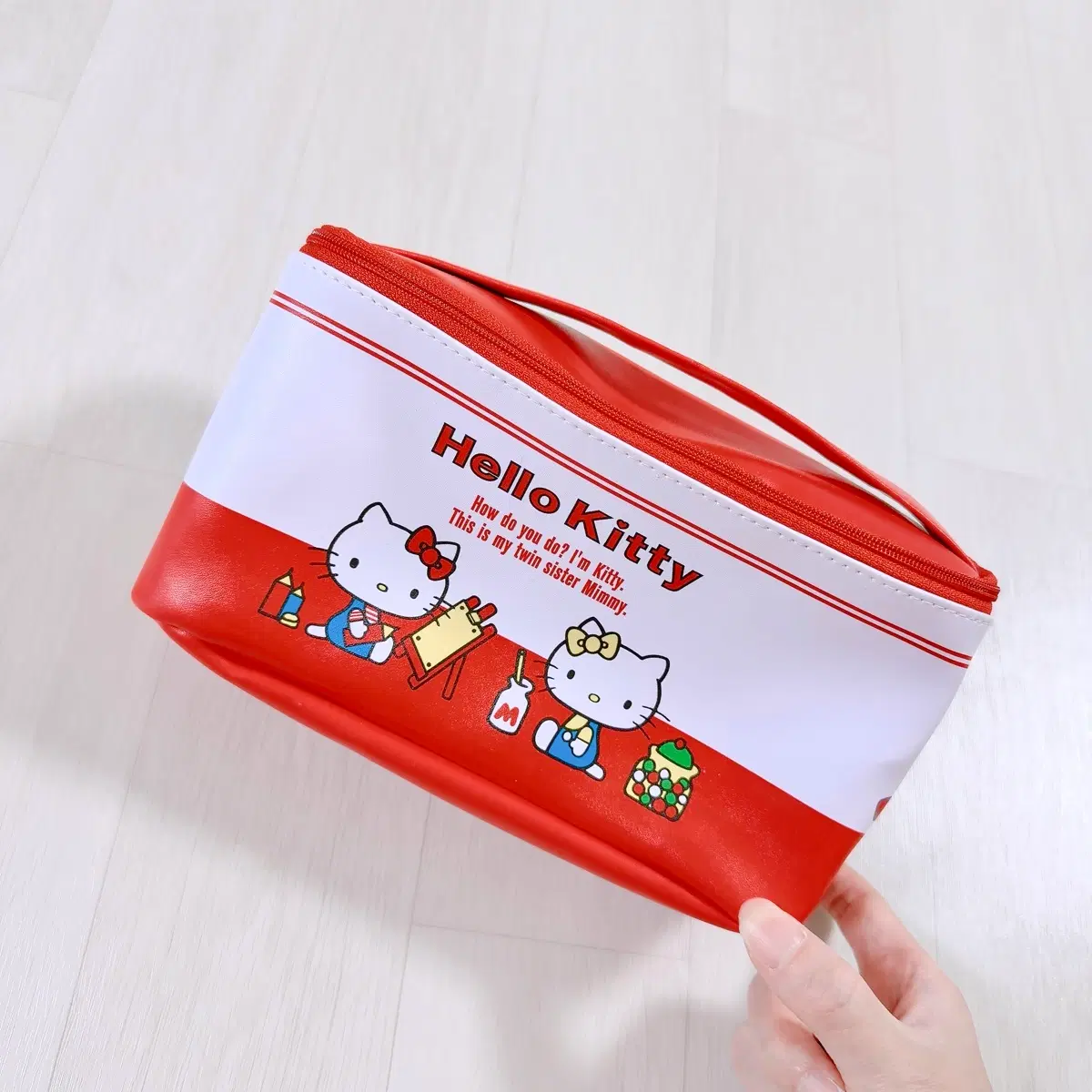 26년신상! 일본정품 헬로키티 파우치 / 새상품