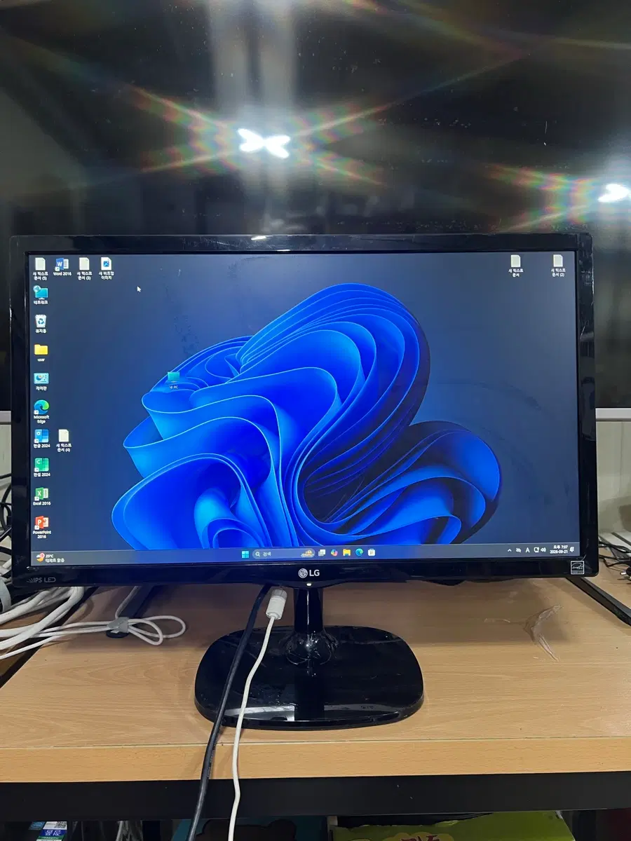 LG 24인치 모니터 IPS LED