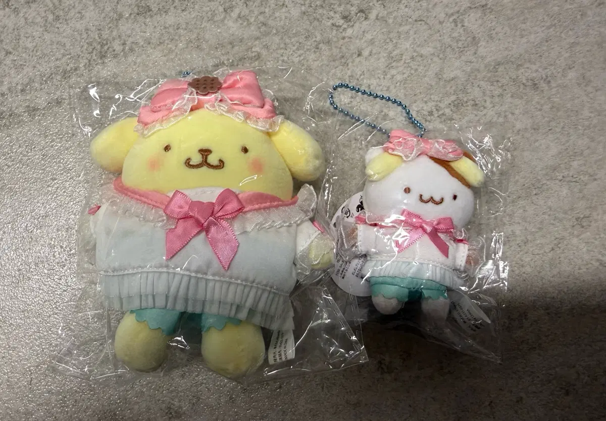 산리오 폼폼푸린 머핀 핑크리본