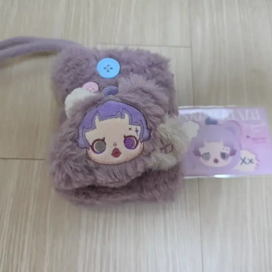 팝마트 스컬판다 잊혀진 작은 곰 미니백