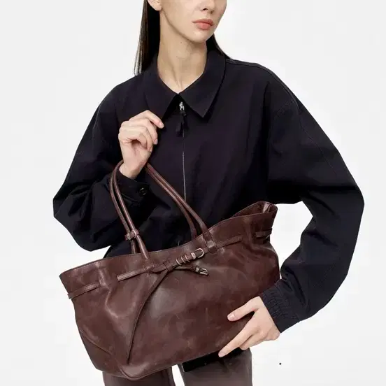 마지셔우드 GRANDMA USED BAG LARGE