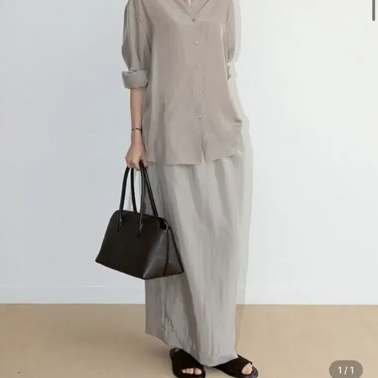 디애퍼처 마를로 큐프라 H라인 스커트 베이지 (S)